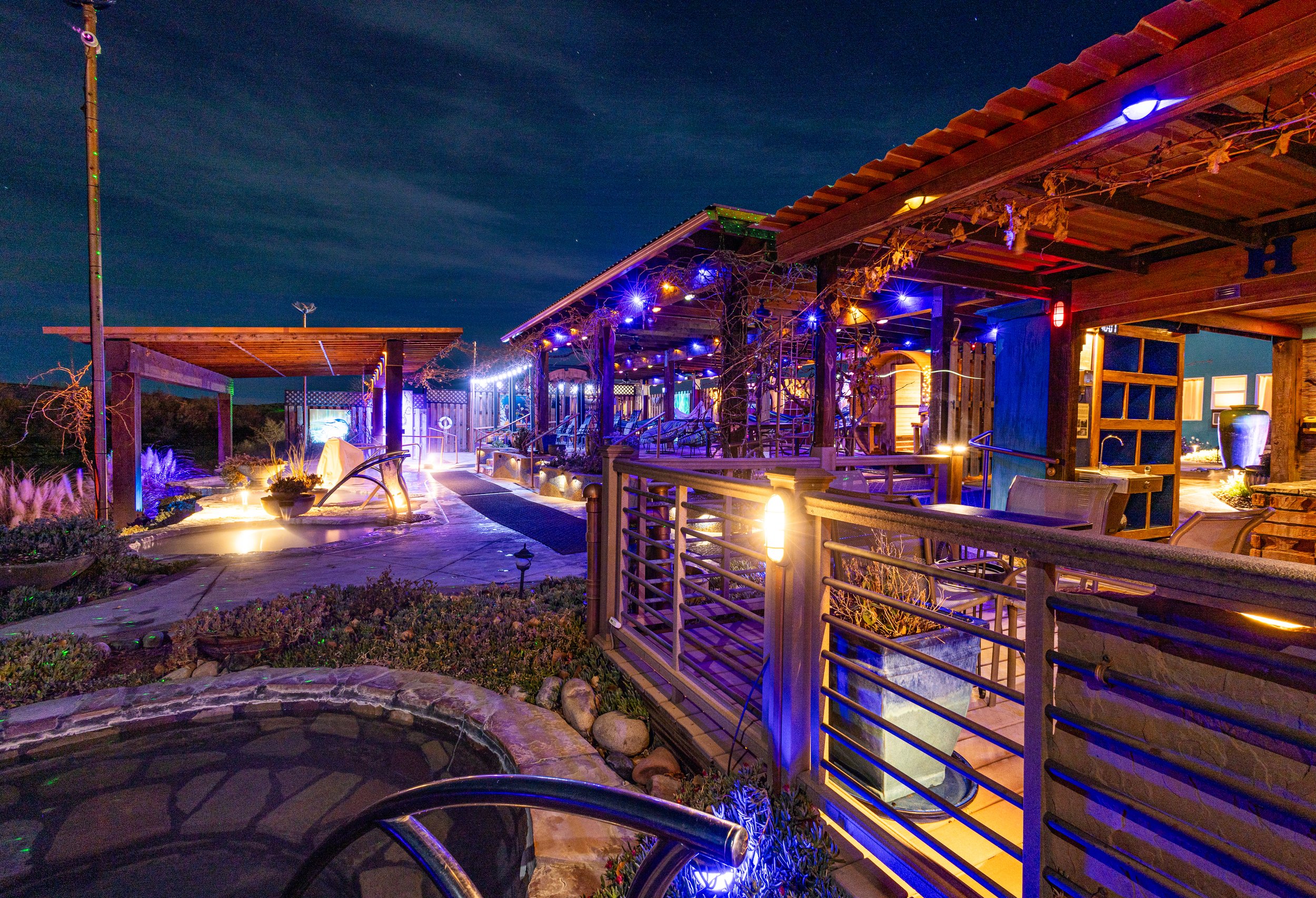 Riverbend Hot Springs thumbnail